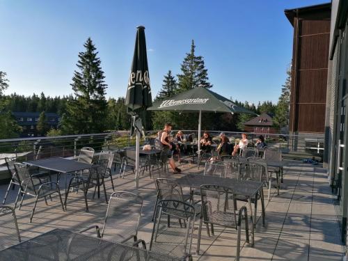 2021-07-03_Rabenberg_Terrasse_IMG_20210703_192331k
